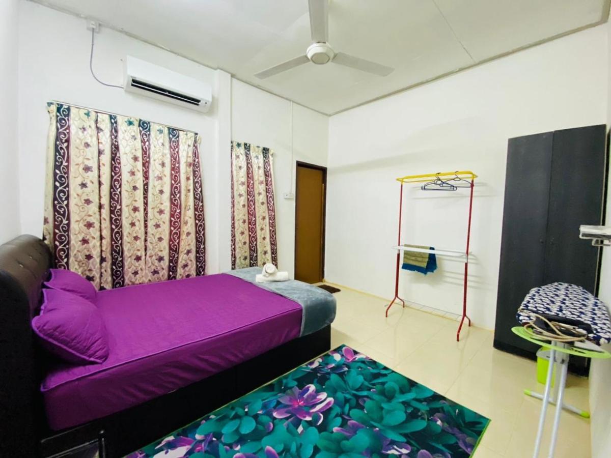 Homestay Ummi Kuala Terengganu Kültér fotó